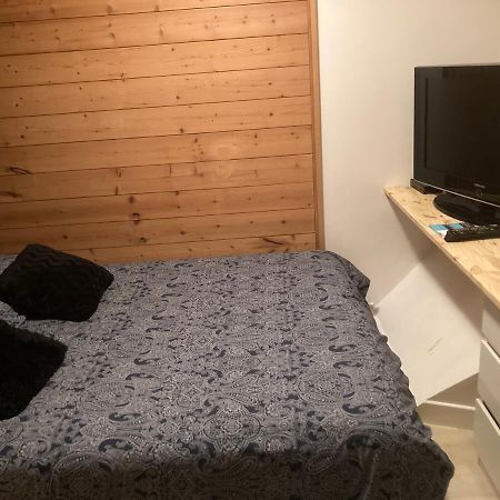 Exigehome-Grand Studio En Plein Centre De Saint Germain En Laye Exterior photo